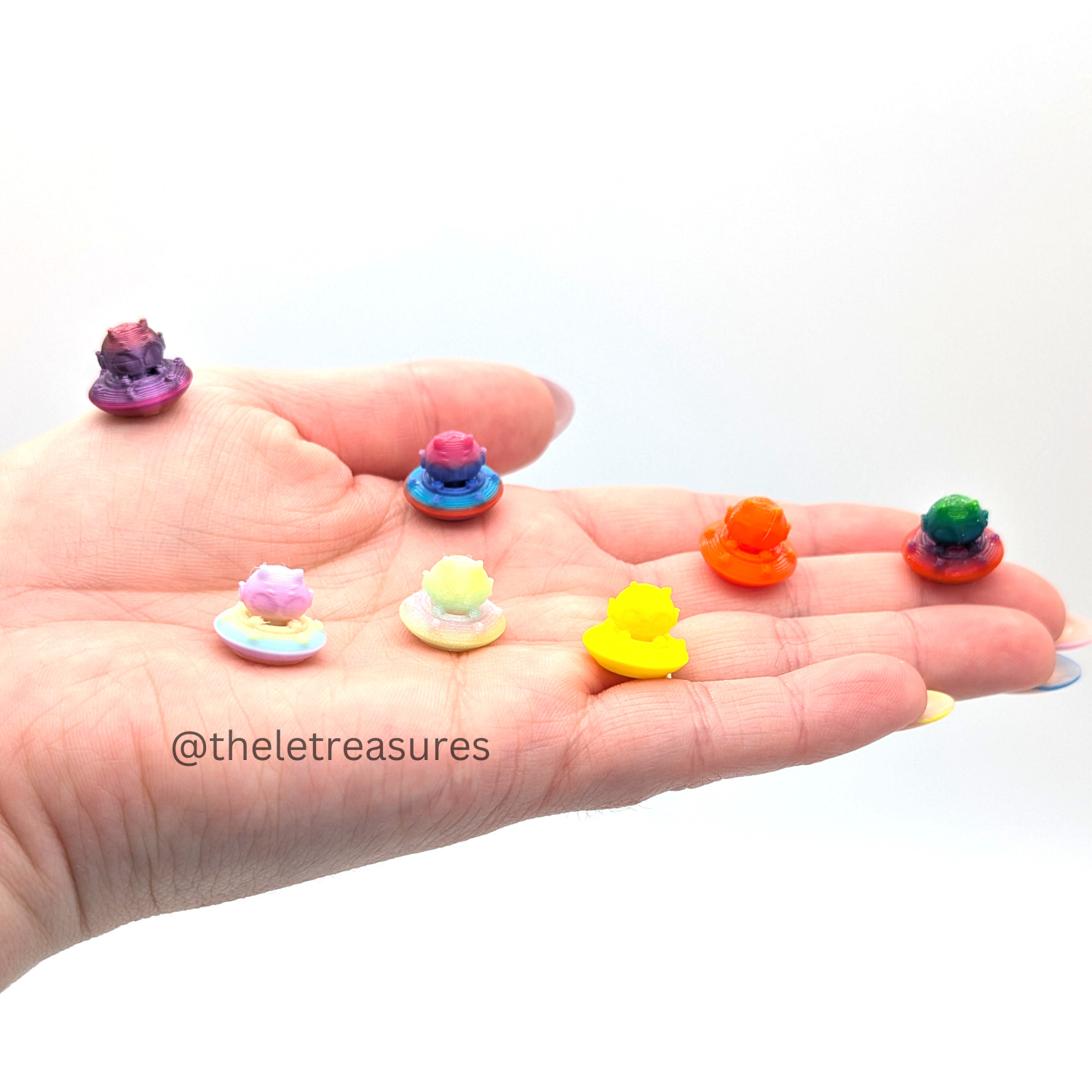 Alien in a UFO – Tiny Micro Figurines