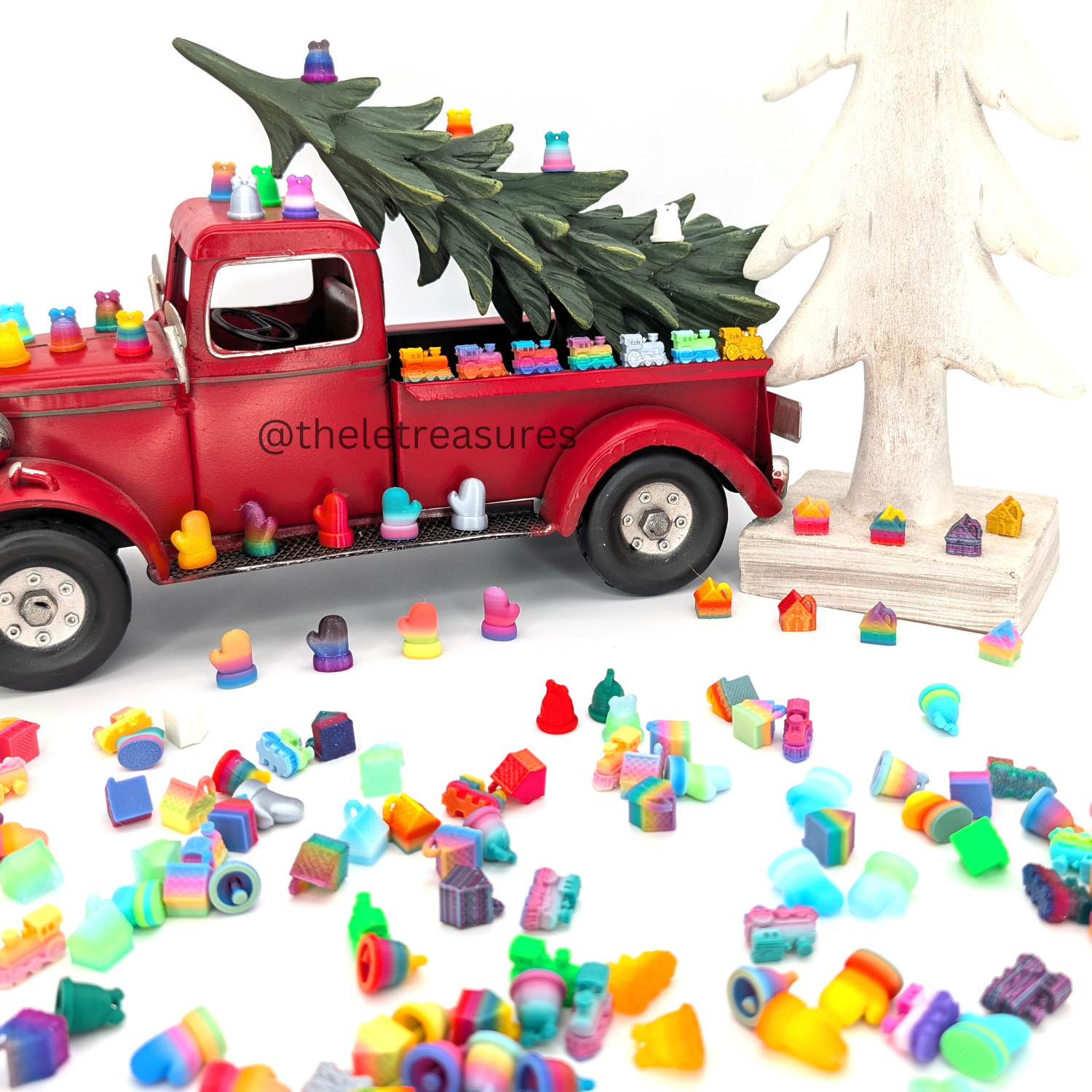 How Teachers Use Micro Minis for Holiday Classroom Rewards